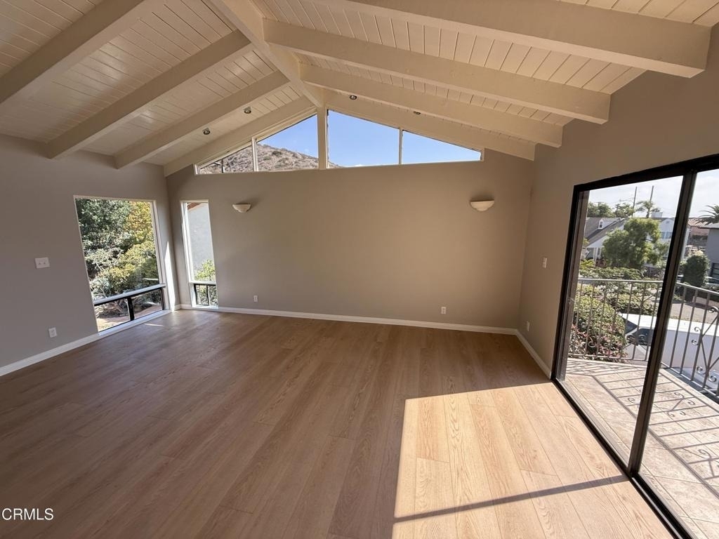 2371 Foster Avenue - Photo 12