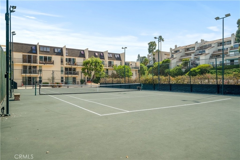 23901 Civic Center - Photo 30