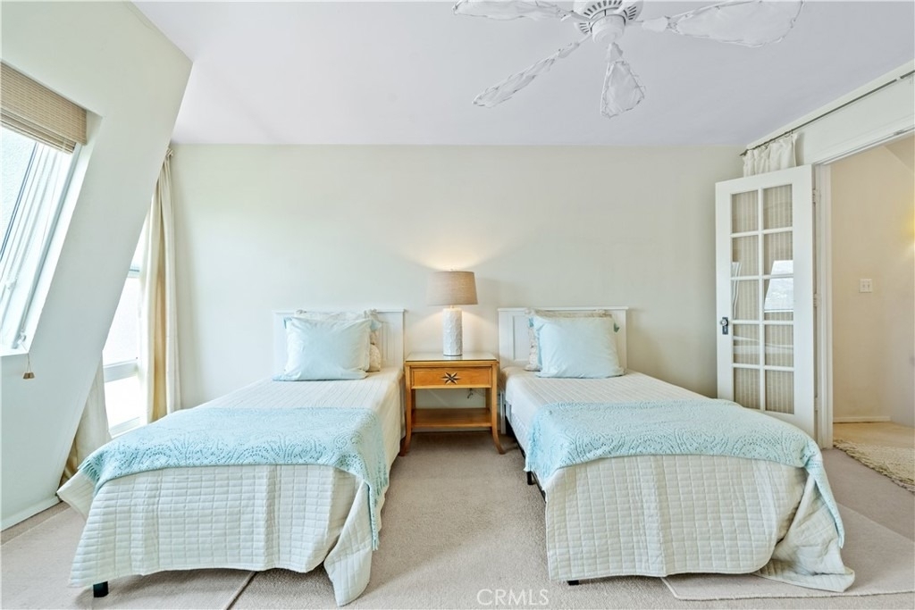 23901 Civic Center - Photo 21