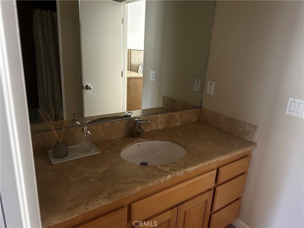 425 11th - Photo 14