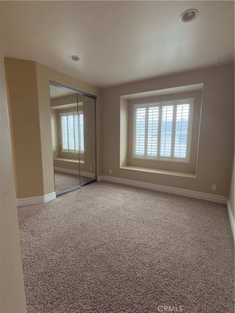 211 Chicago - Photo 22