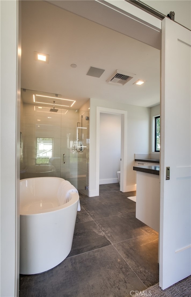 324 Saint Andrews Road - Photo 5
