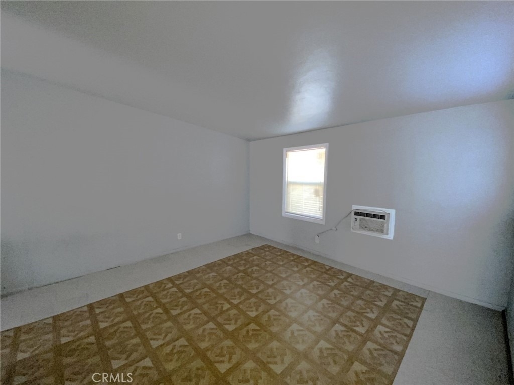 13193 Navajo - Photo 3