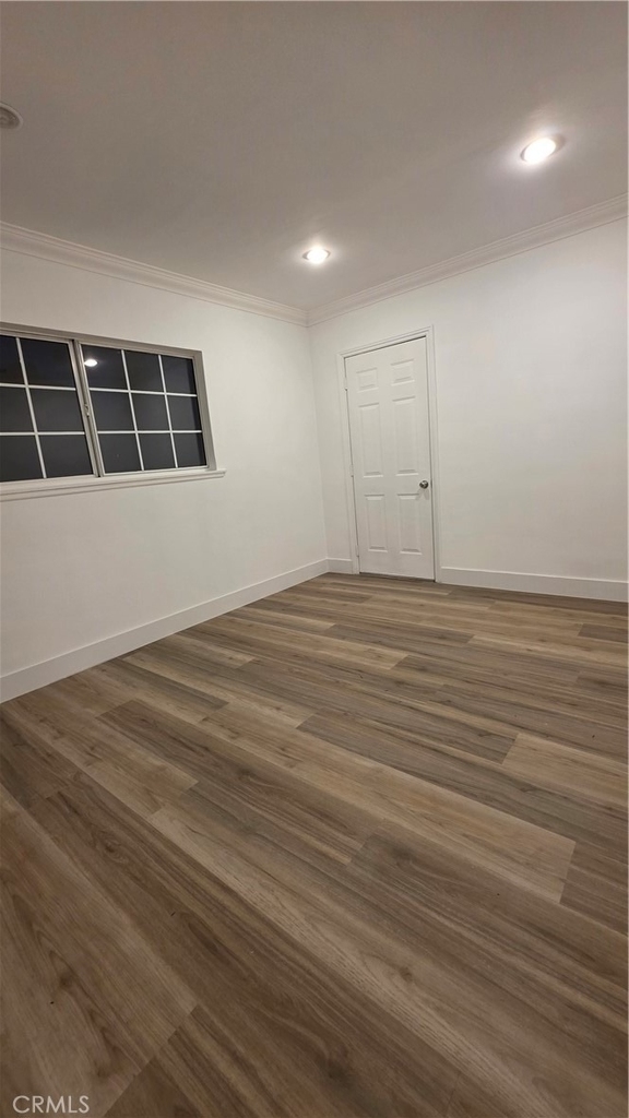18224 Chatsworth - Photo 32