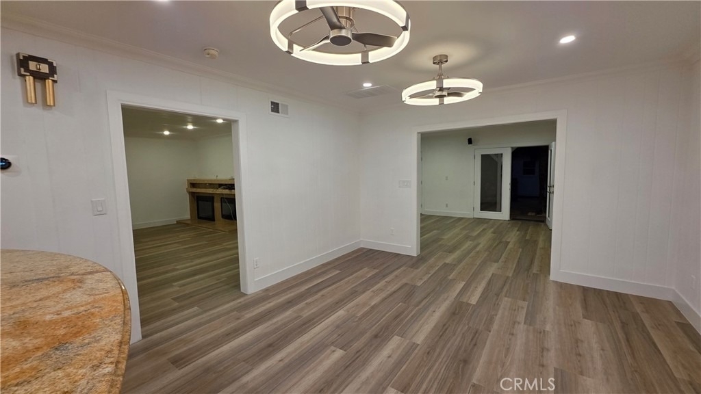 18224 Chatsworth - Photo 17