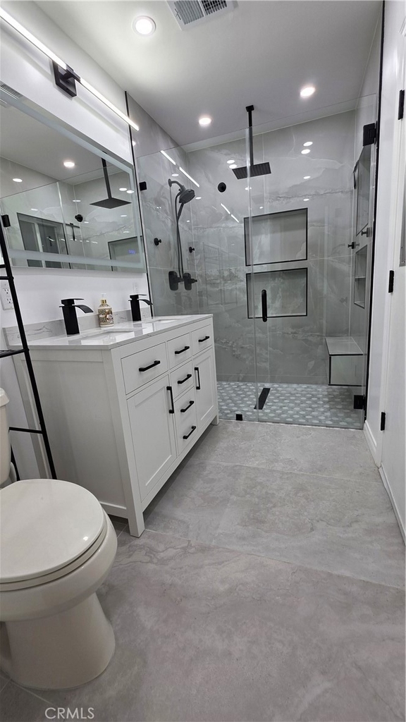 18224 Chatsworth - Photo 27