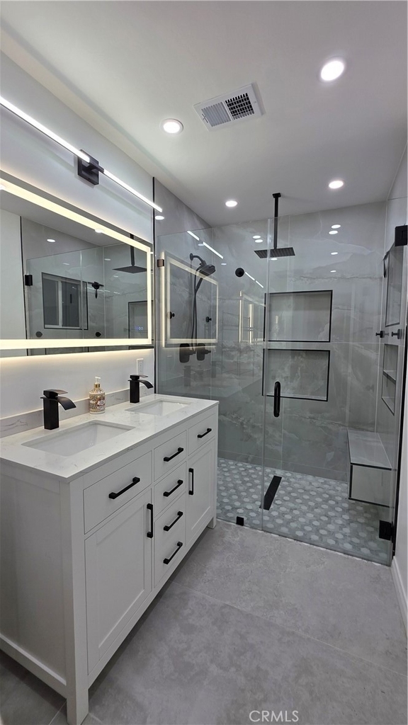 18224 Chatsworth - Photo 26