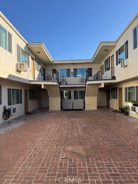 1530 E Broadway - Photo 1
