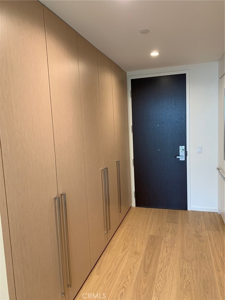 877 Francisco Street - Photo 4