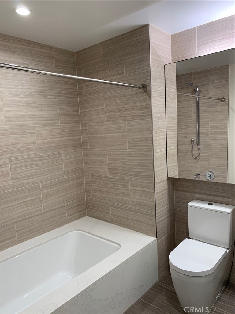 877 Francisco Street - Photo 14