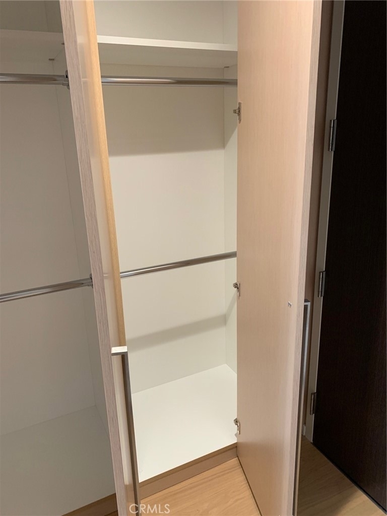 877 Francisco Street - Photo 11