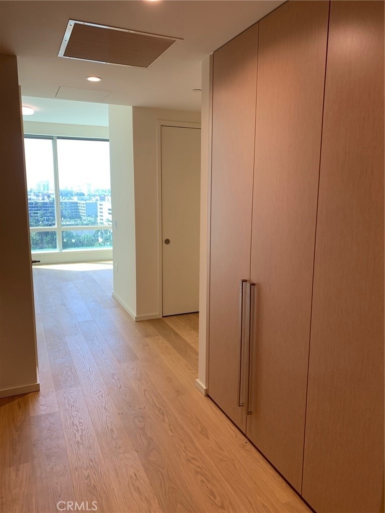 877 Francisco Street - Photo 3