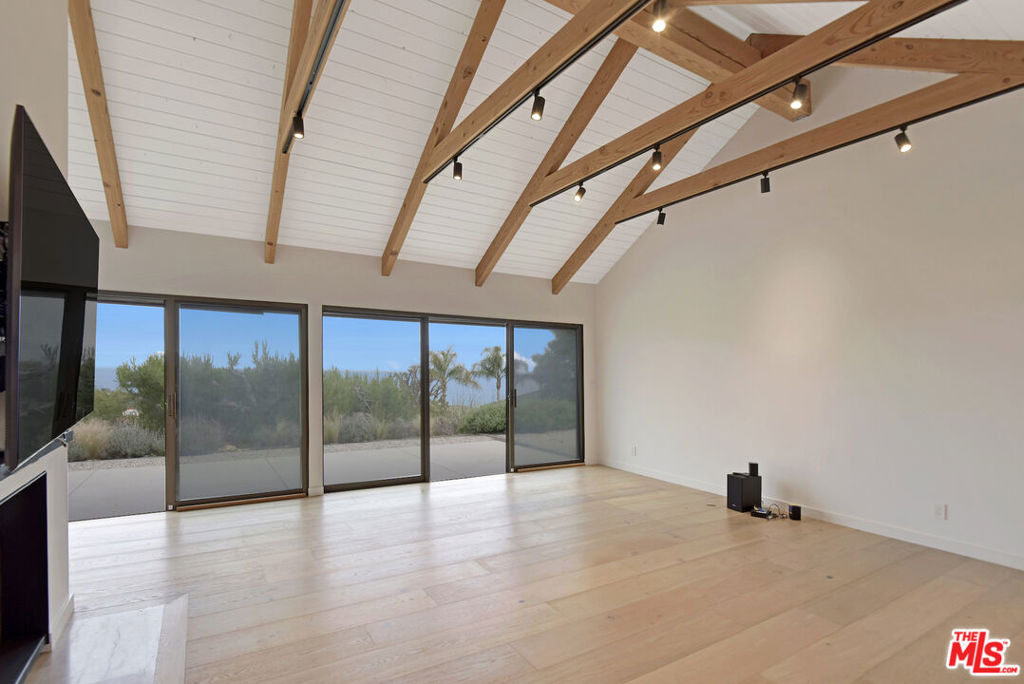 24728 Vantage Point Terrace - Photo 14