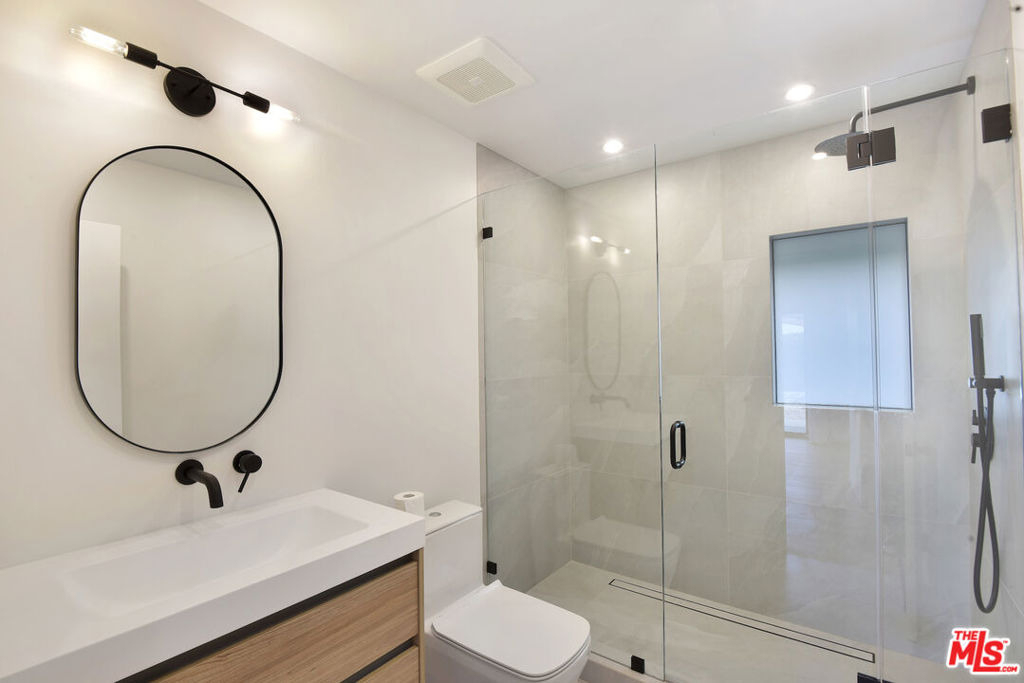24728 Vantage Point Terrace - Photo 13