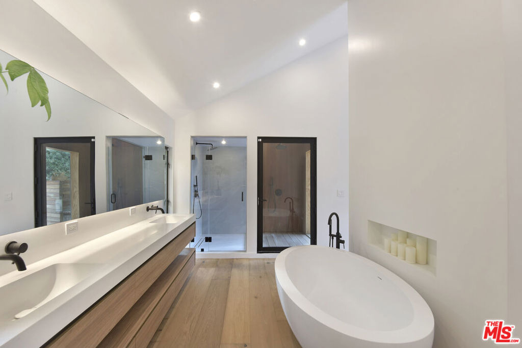 24728 Vantage Point Terrace - Photo 19