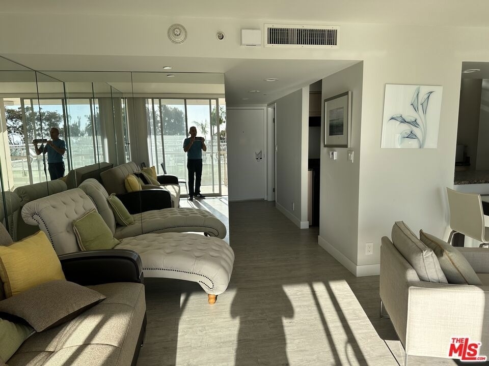 201 Ocean Avenue - Photo 2