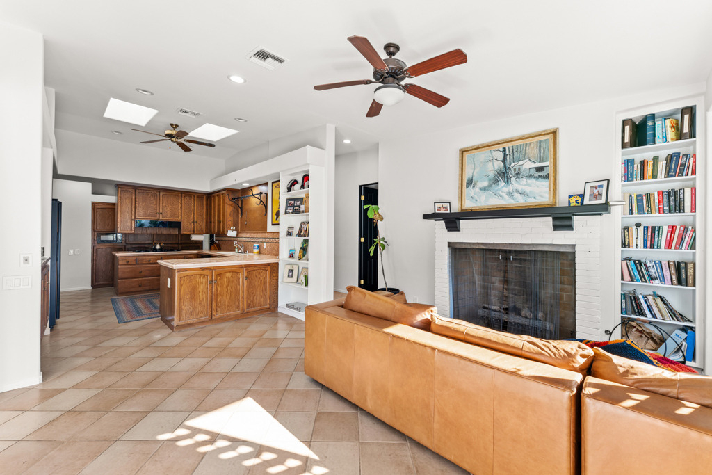 77321 Sioux Drive - Photo 0