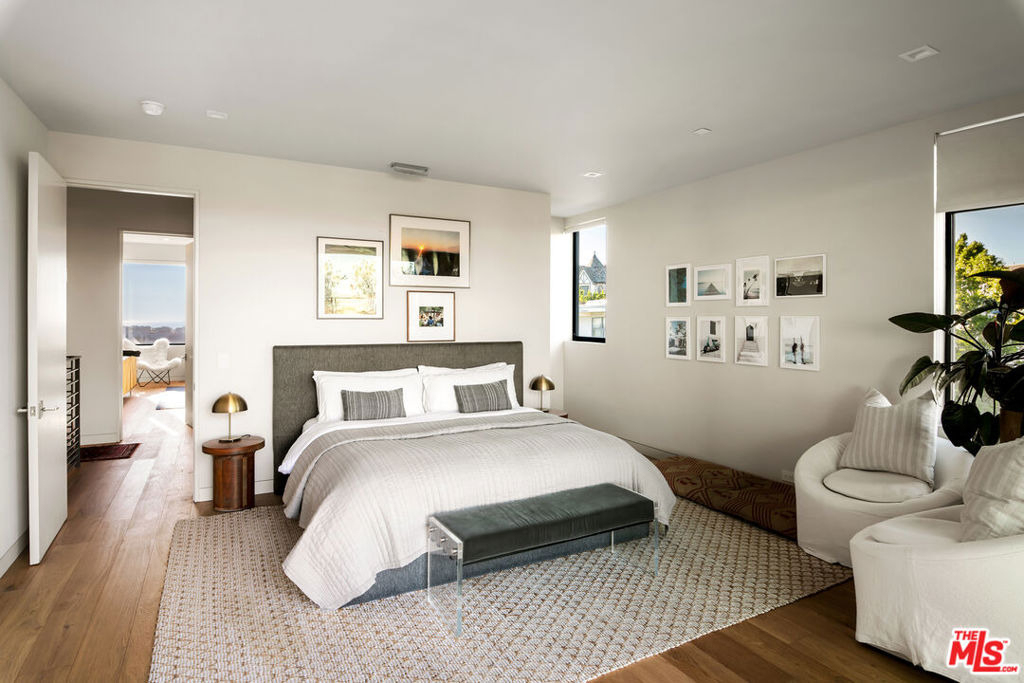 1030 Somera Road - Photo 36