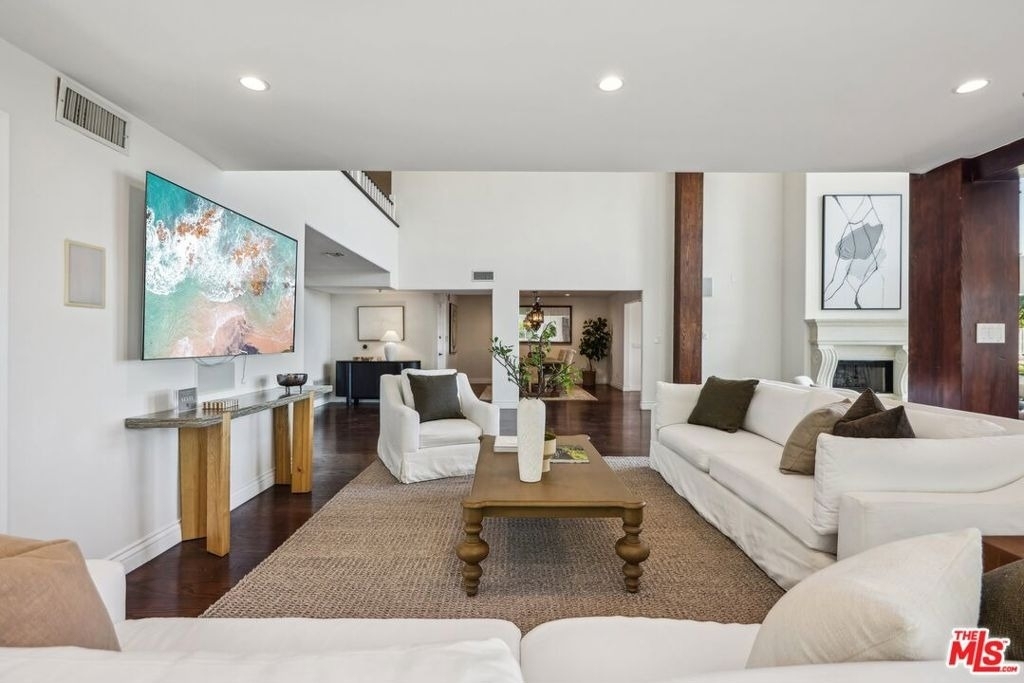 2411 Mount Olympus Drive - Photo 10