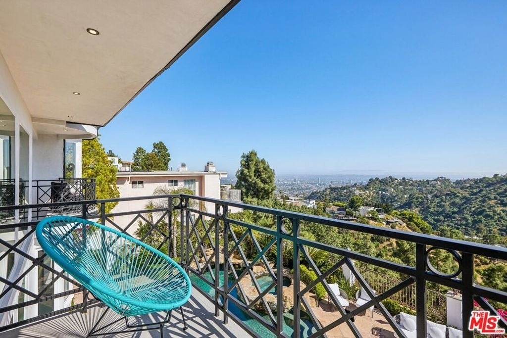 2411 Mount Olympus Drive - Photo 45