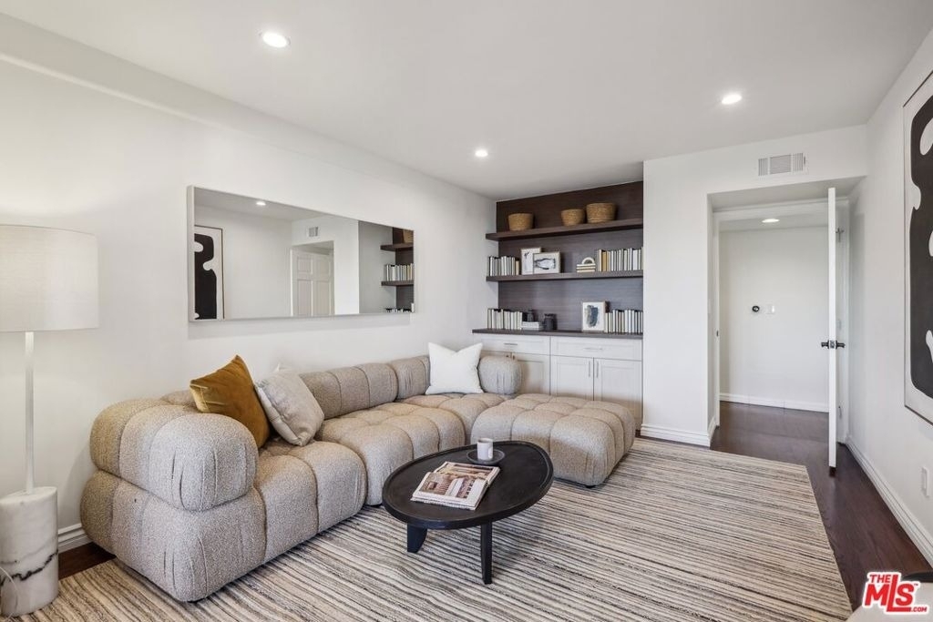 2411 Mount Olympus Drive - Photo 28