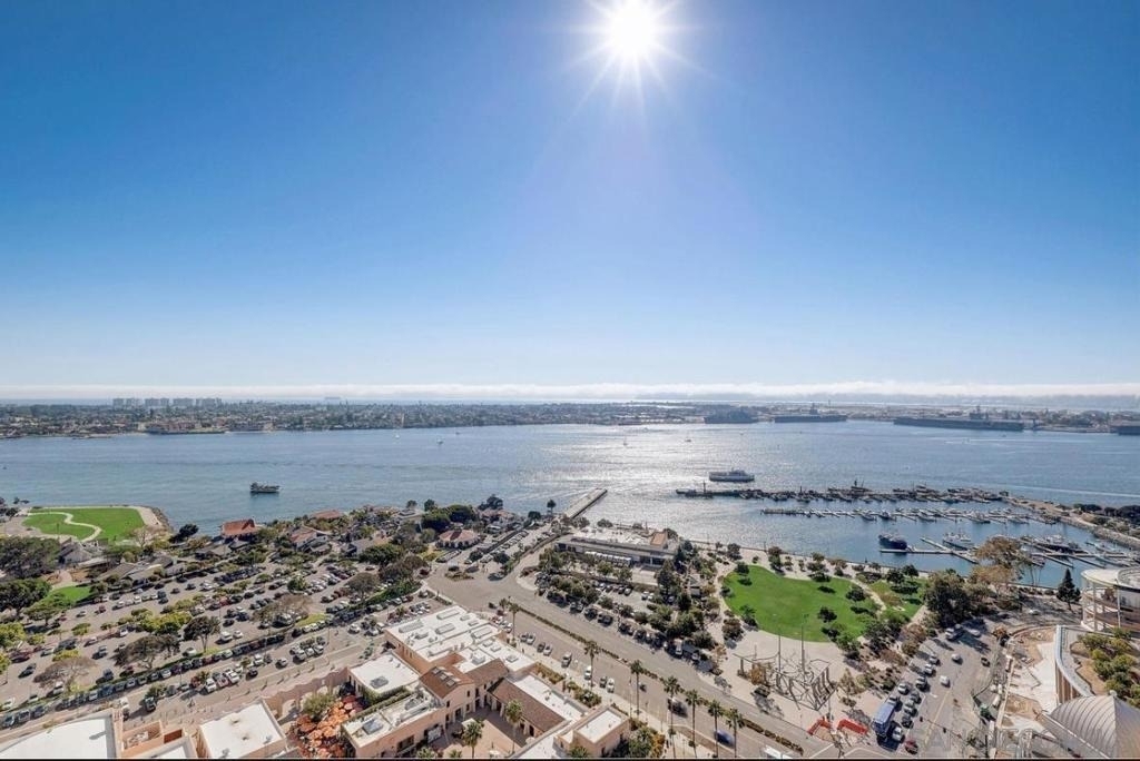 700 W Harbor Dr - Photo 64