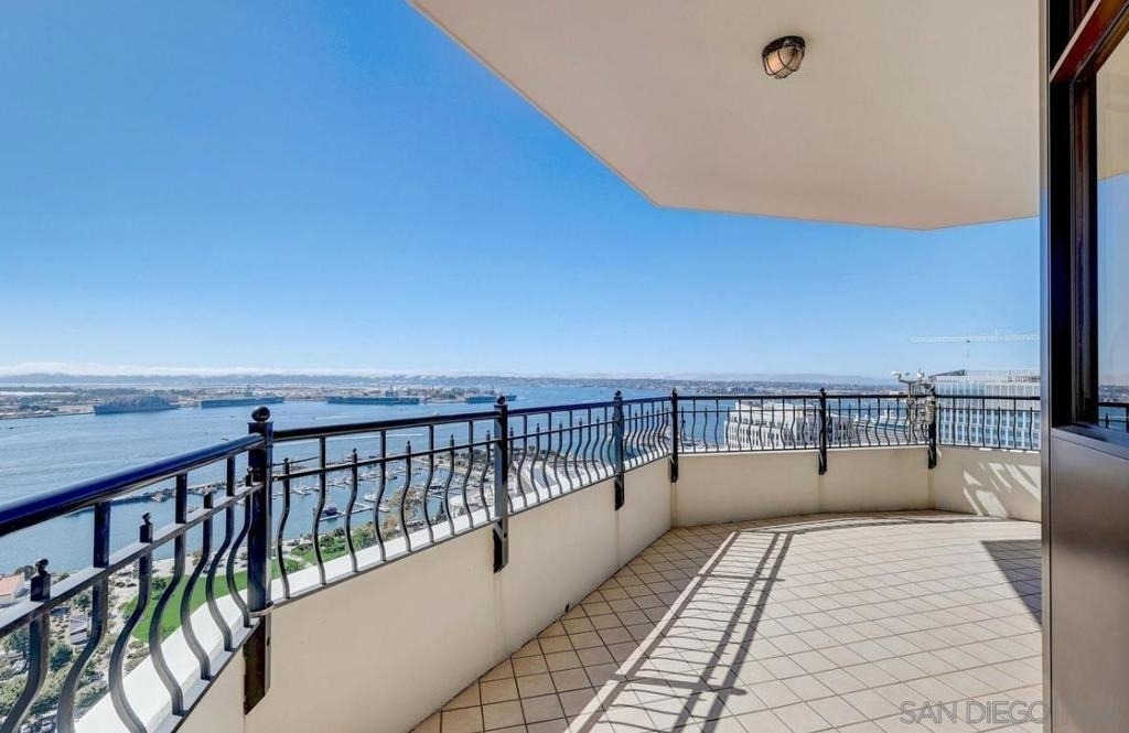 700 W Harbor Dr - Photo 26
