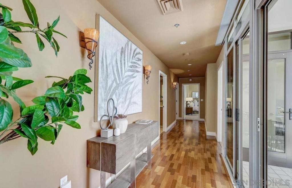 700 W Harbor Dr - Photo 52