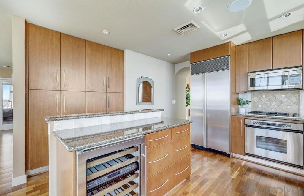 700 W Harbor Dr - Photo 31