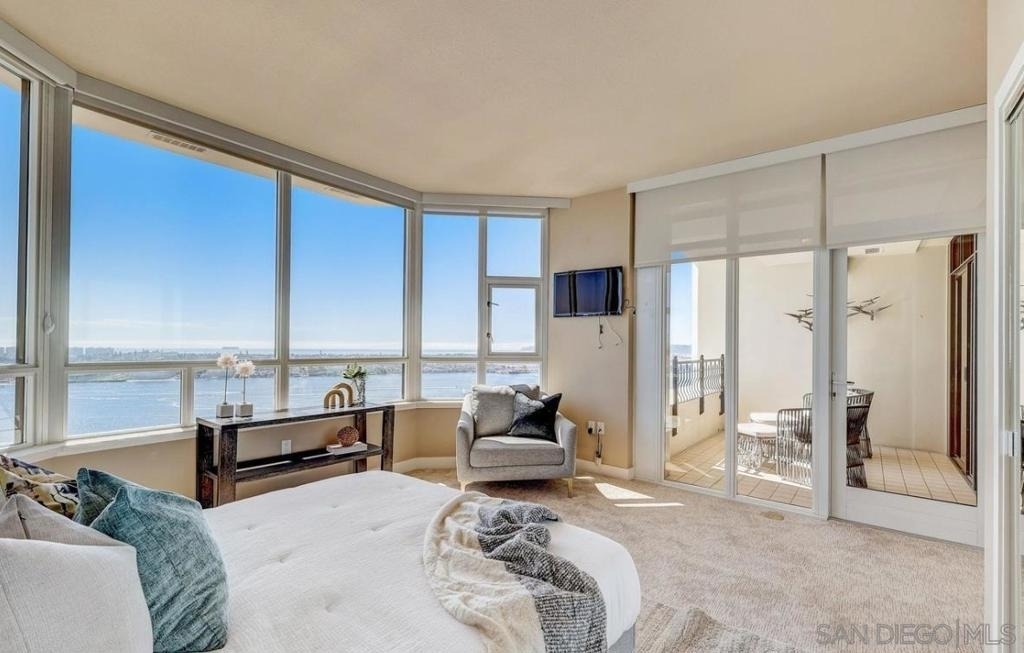 700 W Harbor Dr - Photo 43