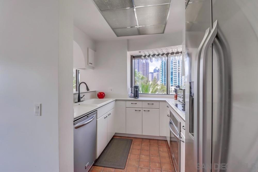 100 Harbor Drive - Photo 12