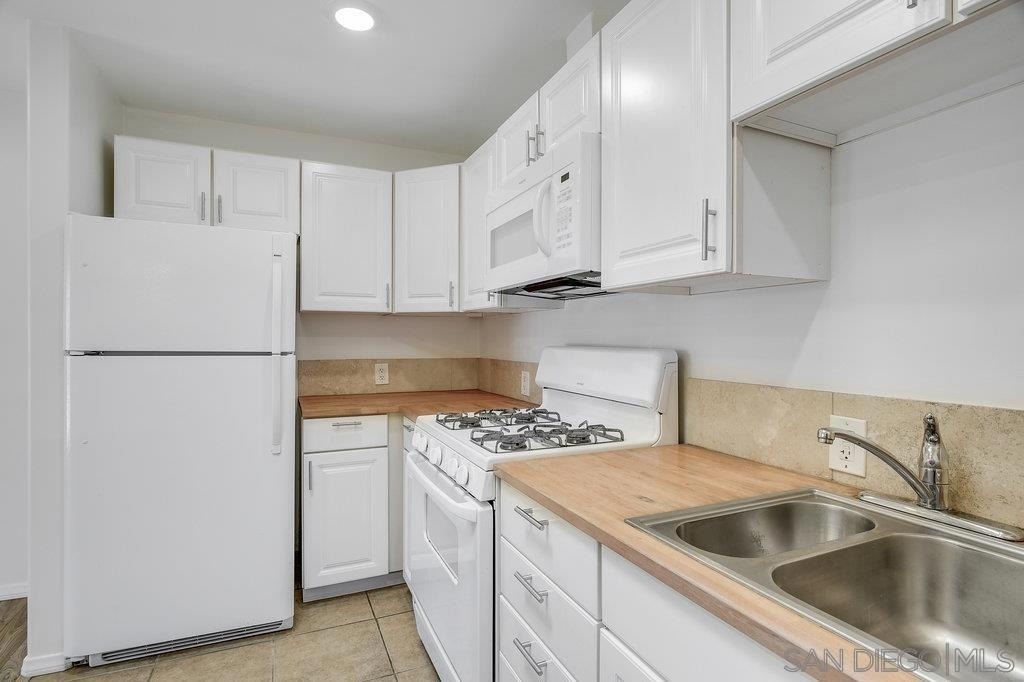 4618 Marlborough Dr. (1/2) - Photo 11
