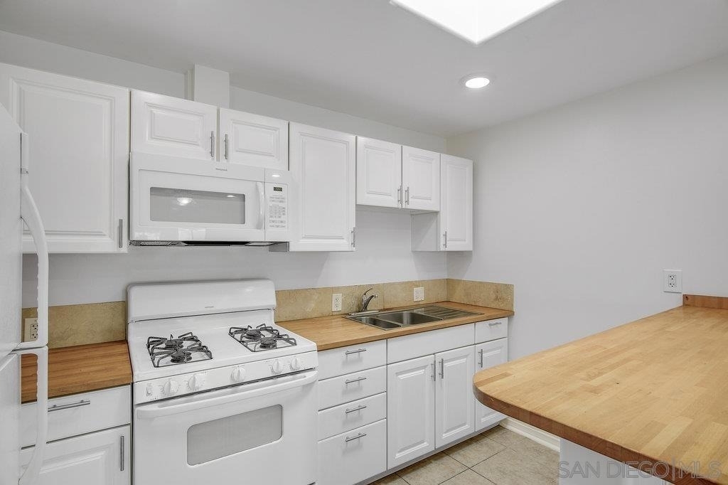 4618 Marlborough Dr. (1/2) - Photo 9