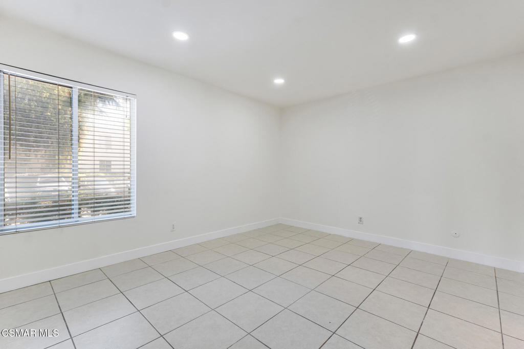 5700 Etiwanda Avenue - Photo 25