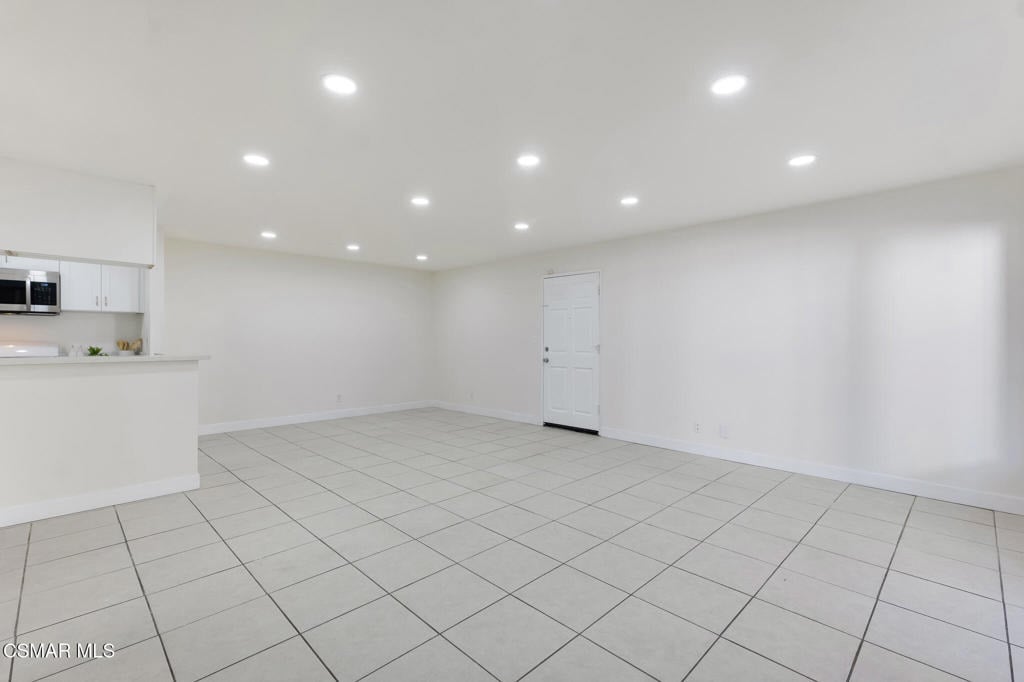 5700 Etiwanda Avenue - Photo 13