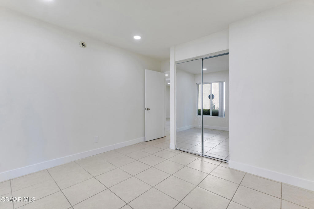 5700 Etiwanda Avenue - Photo 21