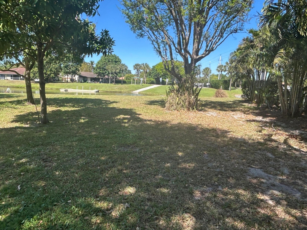 12768 Westhampton Circle - Photo 26