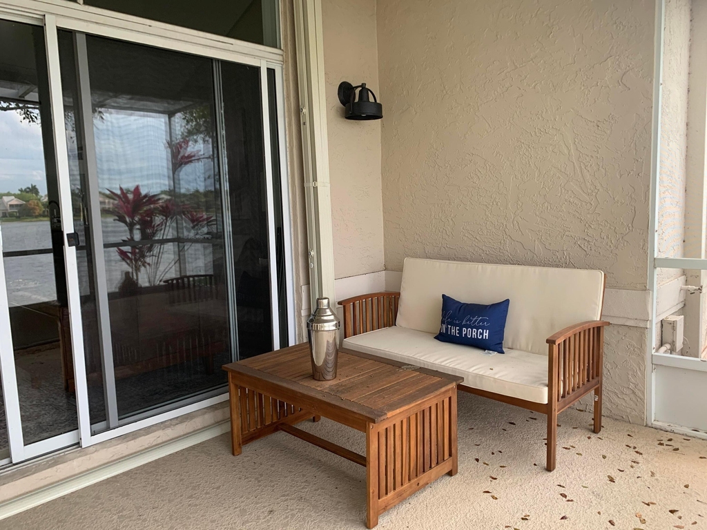 10667 Lake Shore Drive - Photo 14
