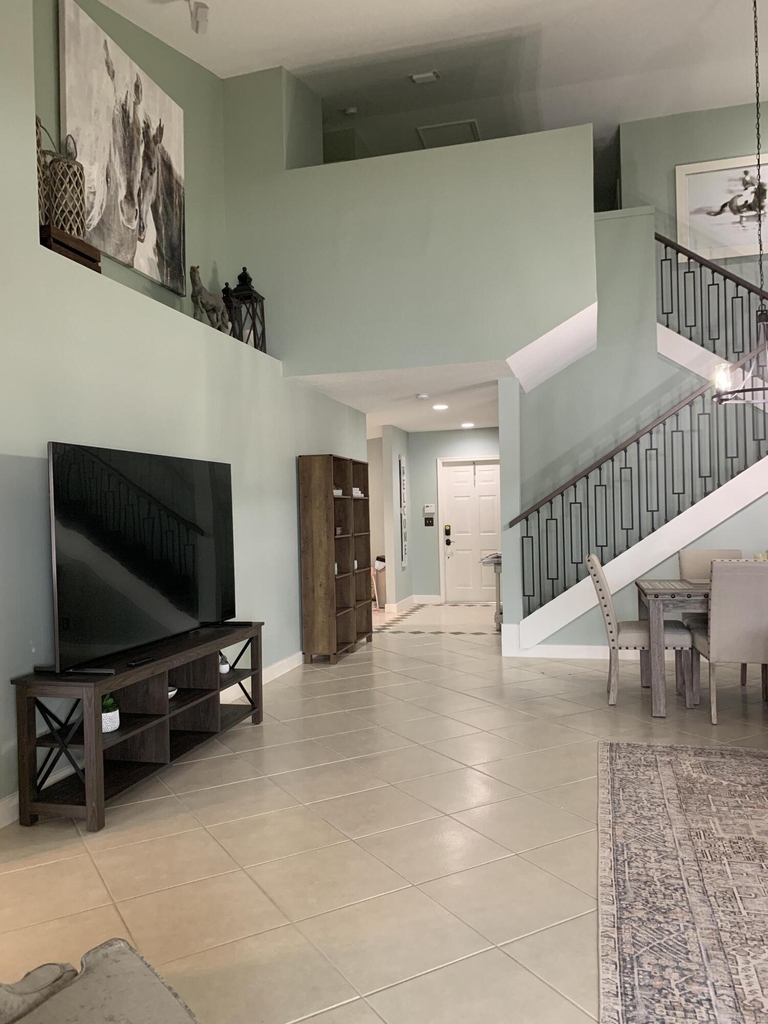 10667 Lake Shore Drive - Photo 11