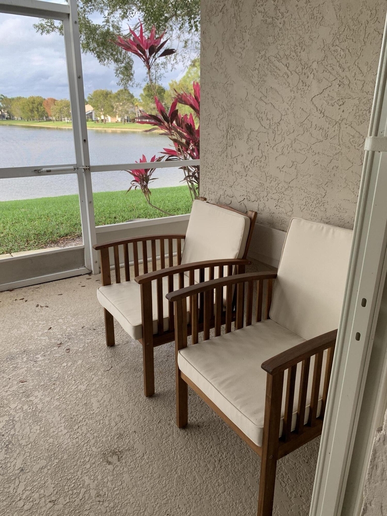 10667 Lake Shore Drive - Photo 13
