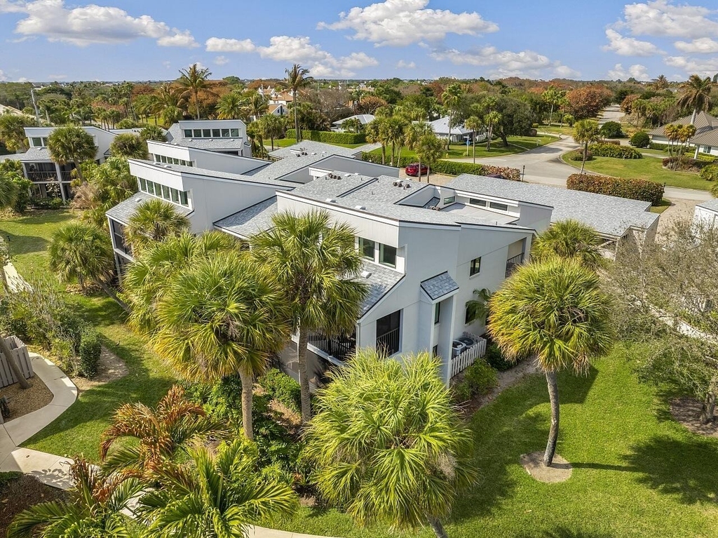 2155 Galleon Drive - Photo 32