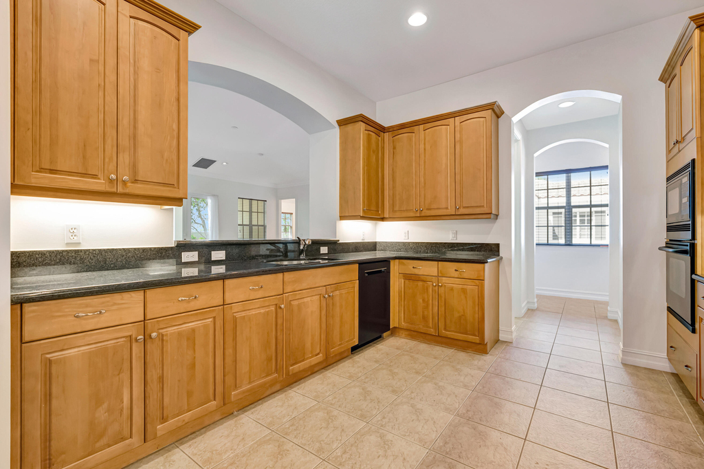 359 Chambord Terrace - Photo 25
