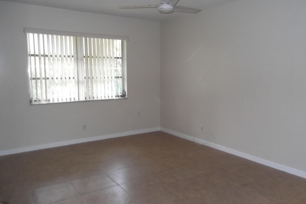 4510 Nw 2nd Street - Photo 12