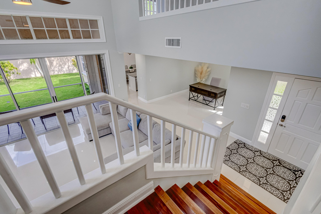 17 Selby Lane - Photo 35