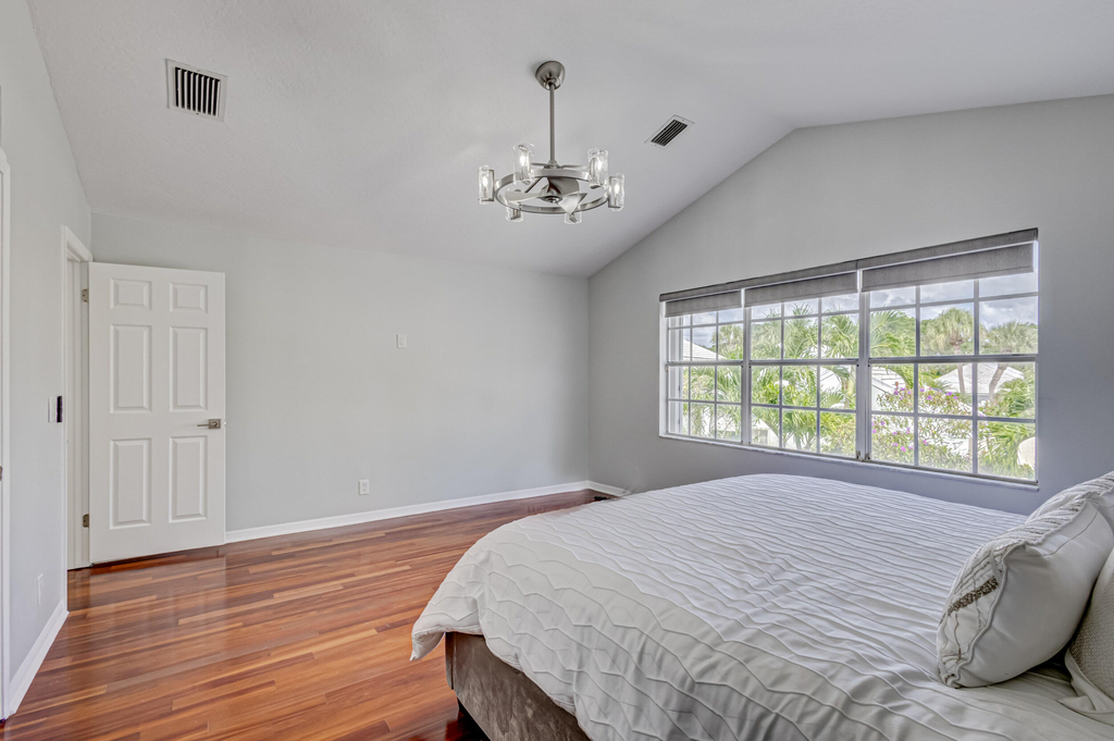 17 Selby Lane - Photo 48