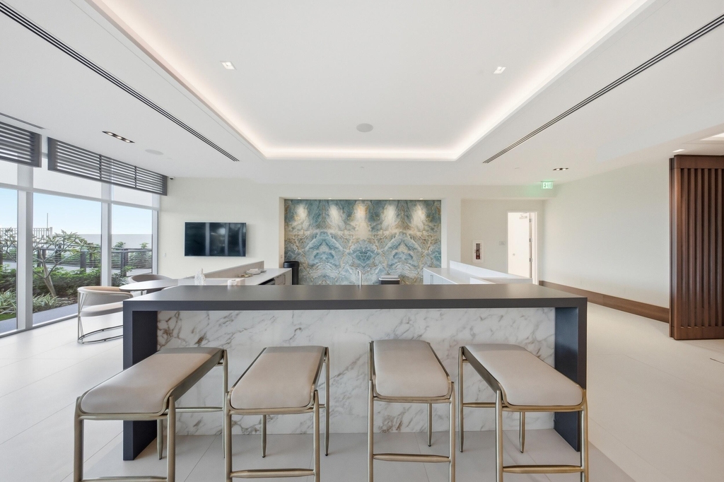 220 Lake Shore Drive - Photo 44
