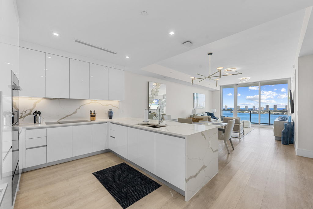 220 Lake Shore Drive - Photo 0