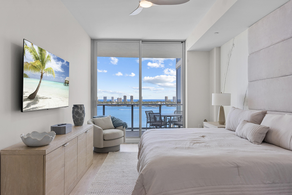 220 Lake Shore Drive - Photo 20