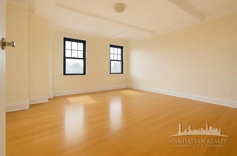 95 Christopher St - Photo 3