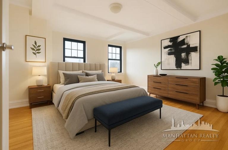 95 Christopher St - Photo 2